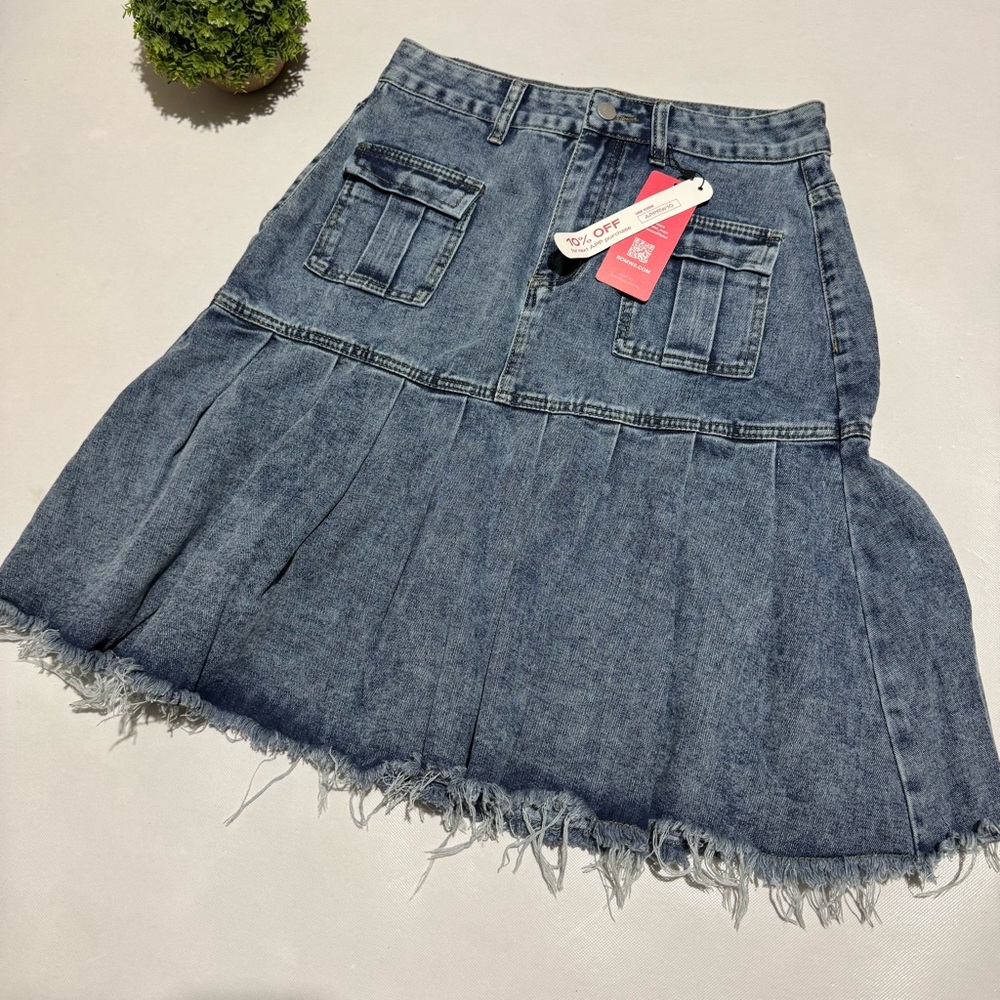 NWT Long Modest Flare Denim Jean Skirt Size M‎ Raw Hem Peplum Grunge Retro Y2K